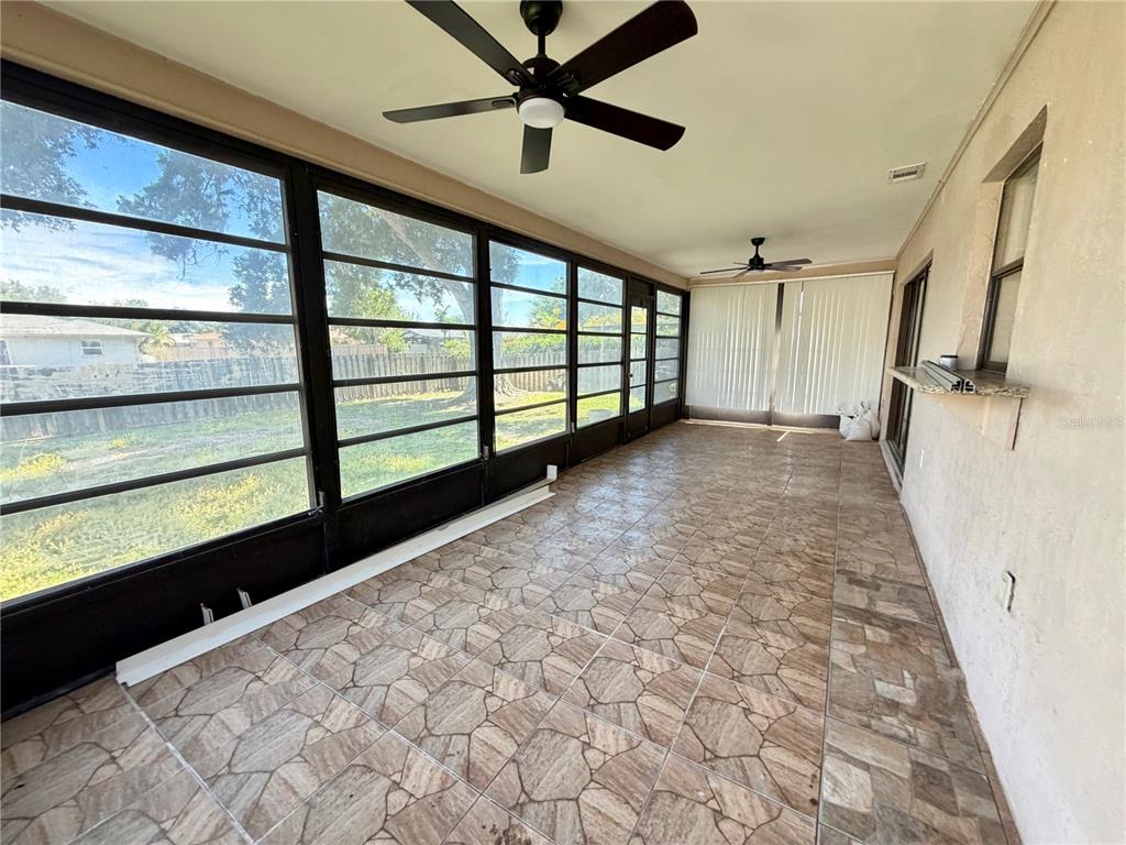 4892 GREENCROFT ROAD