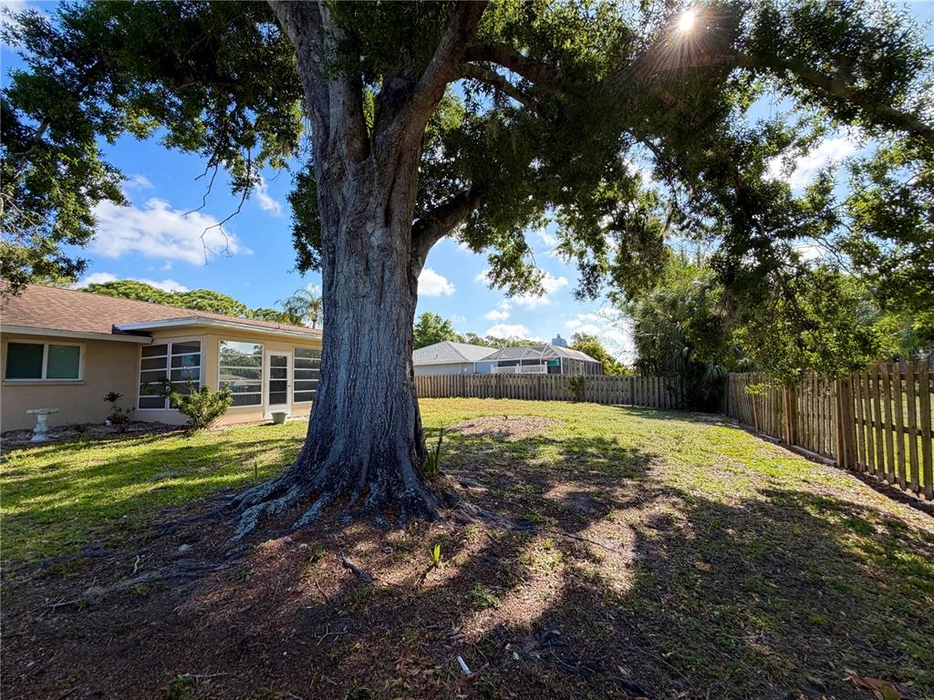 4892 GREENCROFT ROAD