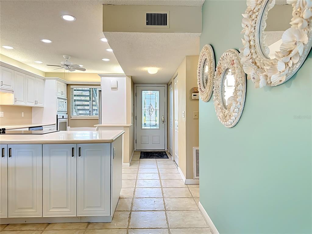1515 PELICAN POINT DRIVE UNIT 