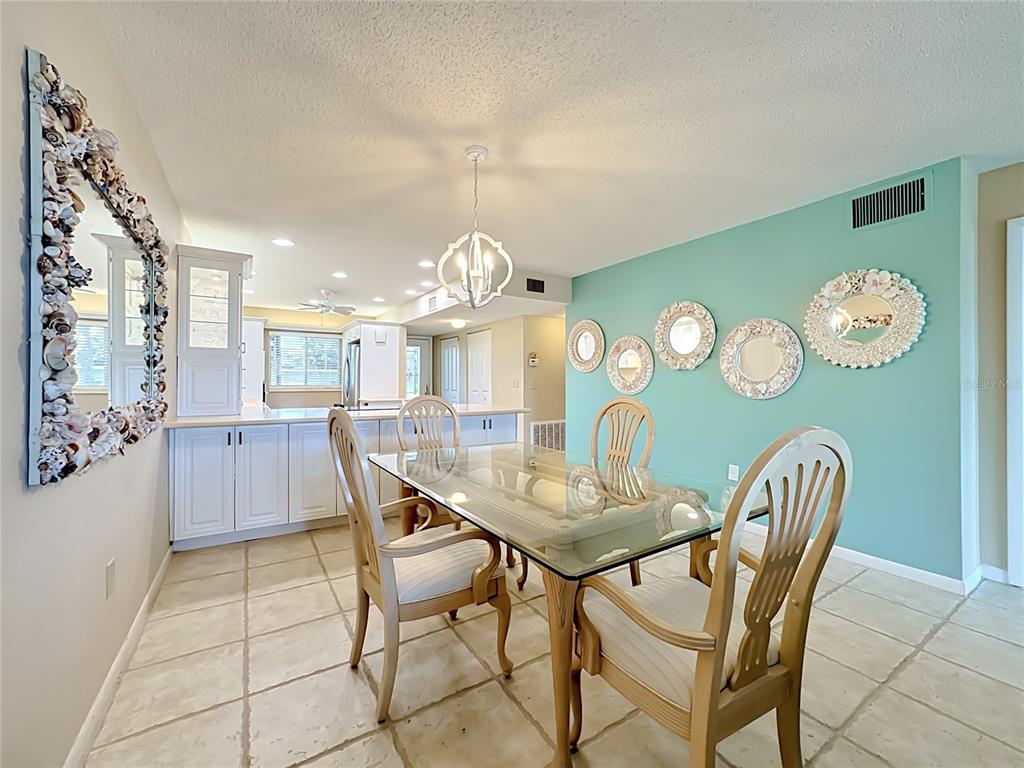 1515 PELICAN POINT DRIVE UNIT 
