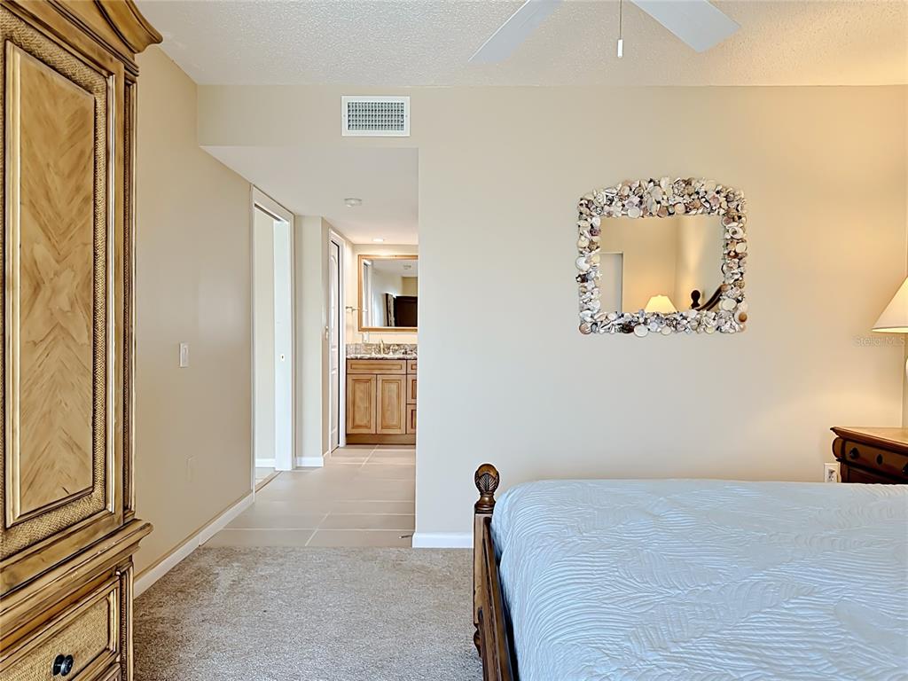 1515 PELICAN POINT DRIVE UNIT 