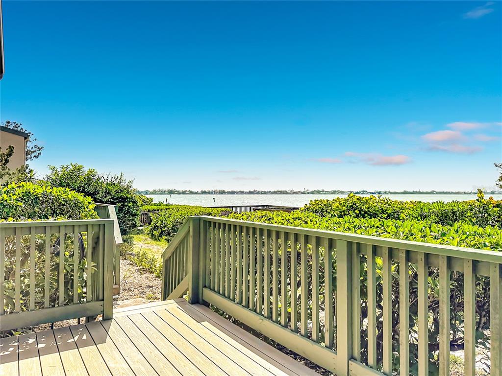1515 PELICAN POINT DRIVE UNIT 
