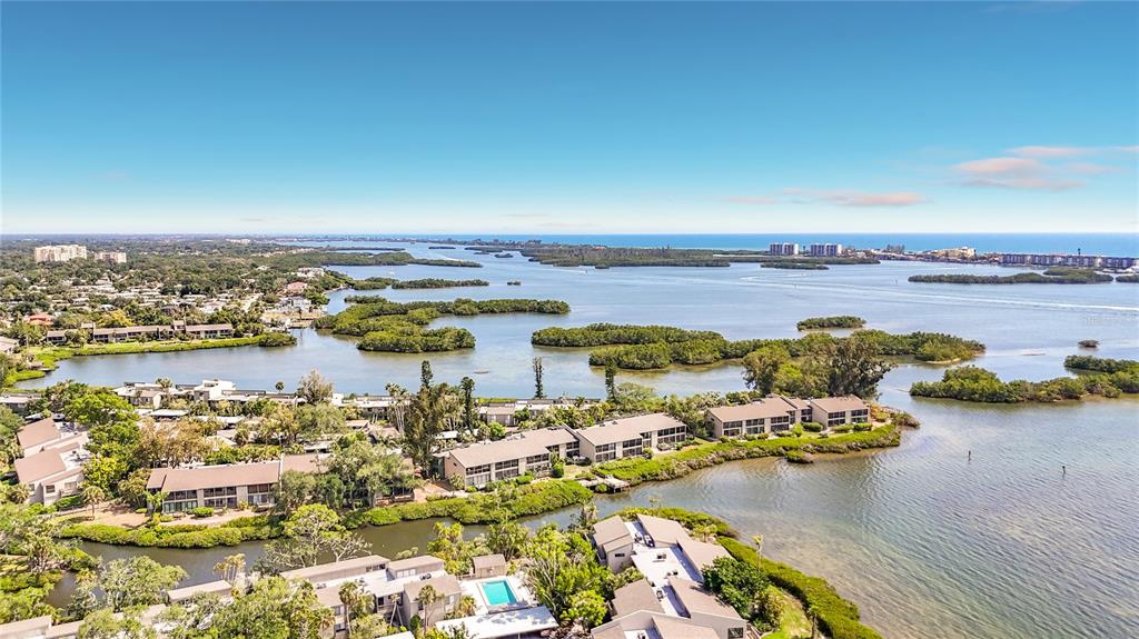 1515 PELICAN POINT DRIVE UNIT 