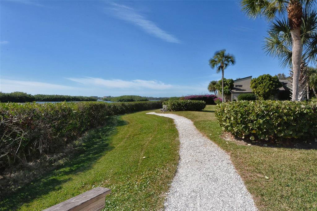 1515 PELICAN POINT DRIVE UNIT 
