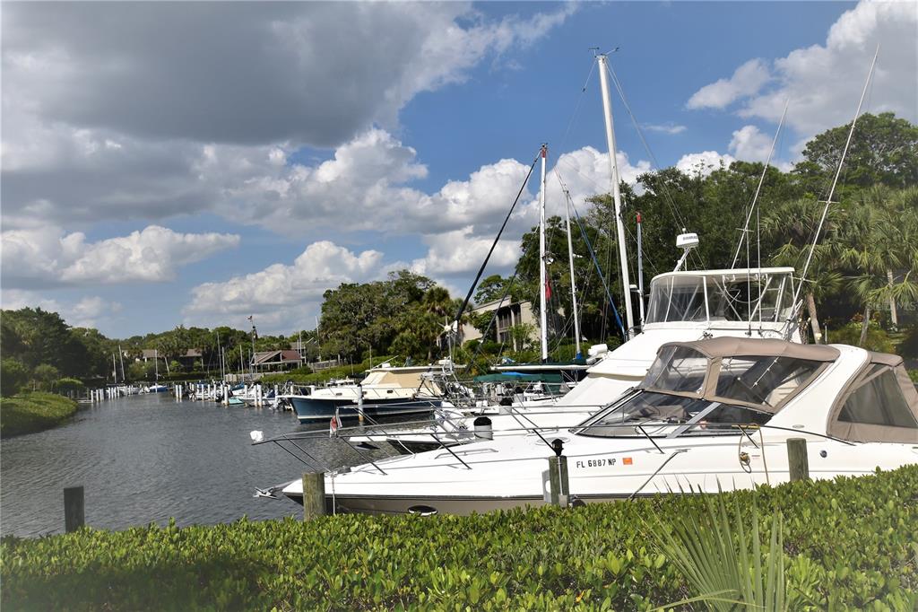 1515 PELICAN POINT DRIVE UNIT 