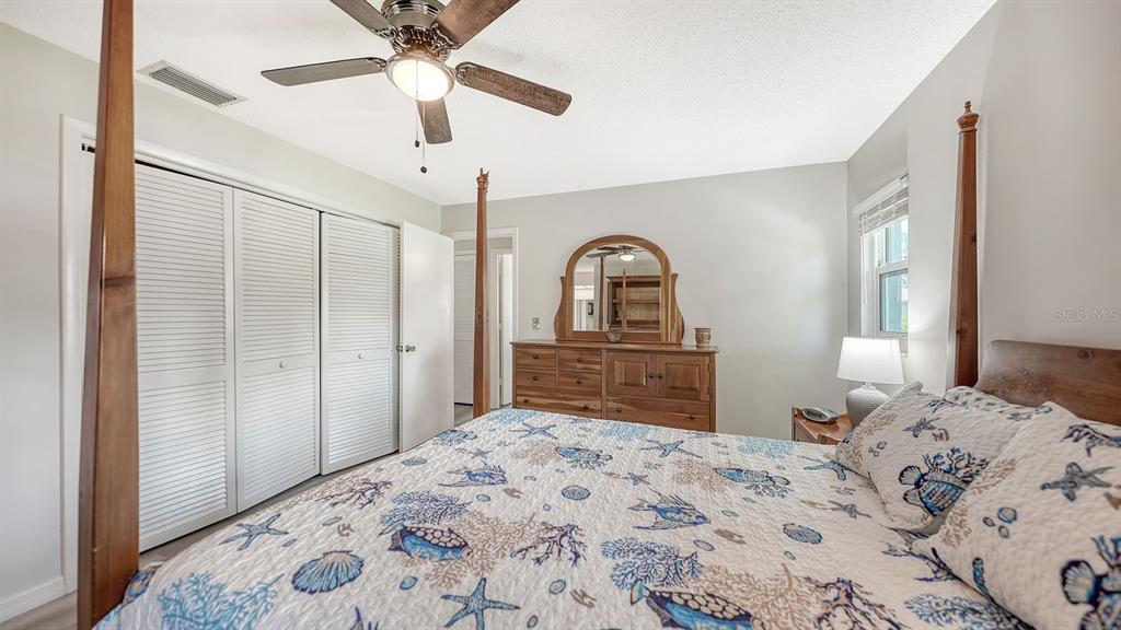 2902 CAPTIVA GARDENS DRIVE UNI