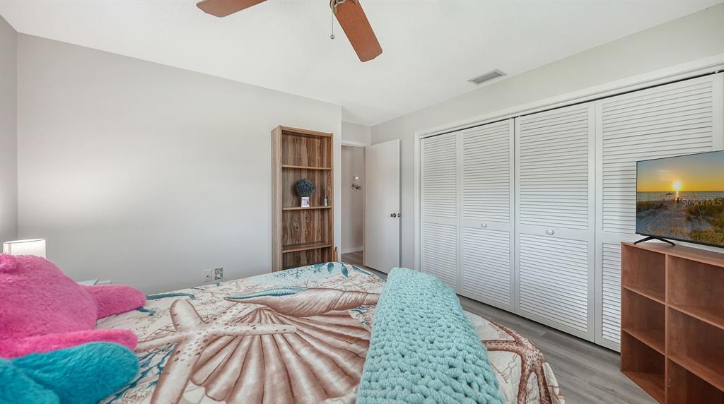 2902 CAPTIVA GARDENS DRIVE UNI