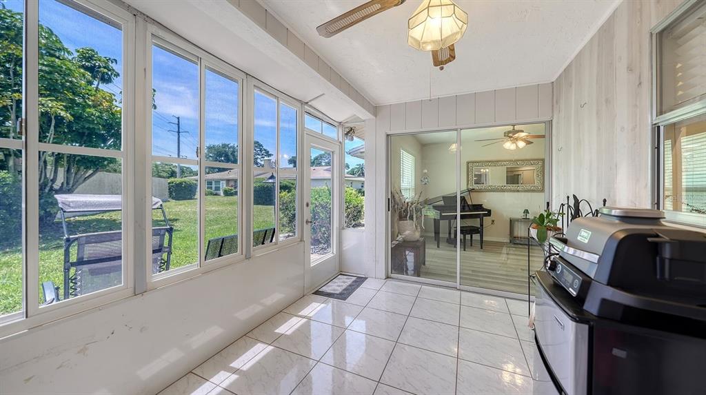 2902 CAPTIVA GARDENS DRIVE UNI