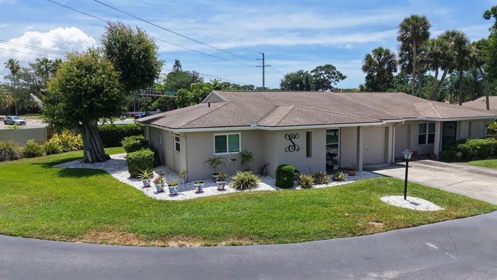 2902 CAPTIVA GARDENS DRIVE UNI