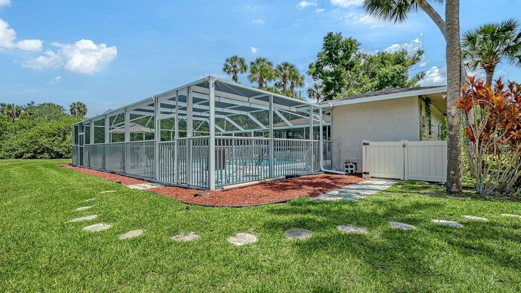 2902 CAPTIVA GARDENS DRIVE UNI