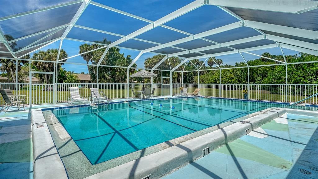 2902 CAPTIVA GARDENS DRIVE UNI