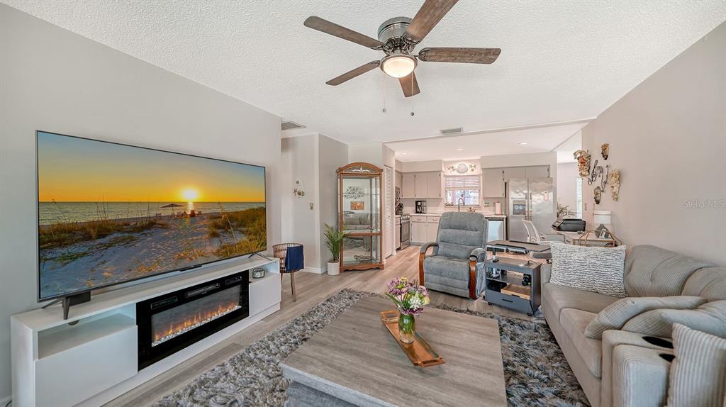 2902 CAPTIVA GARDENS DRIVE UNI