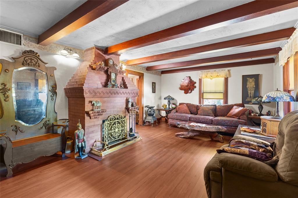 117 TUCKER AVENUE