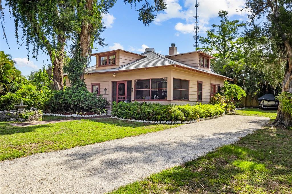 117 TUCKER AVENUE