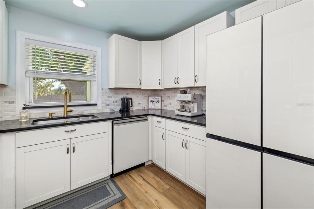 2549 19TH STREET