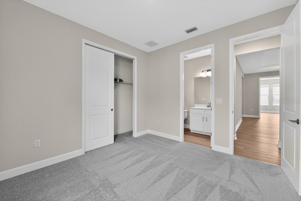 6913 PRAIRIE OAK WAY
