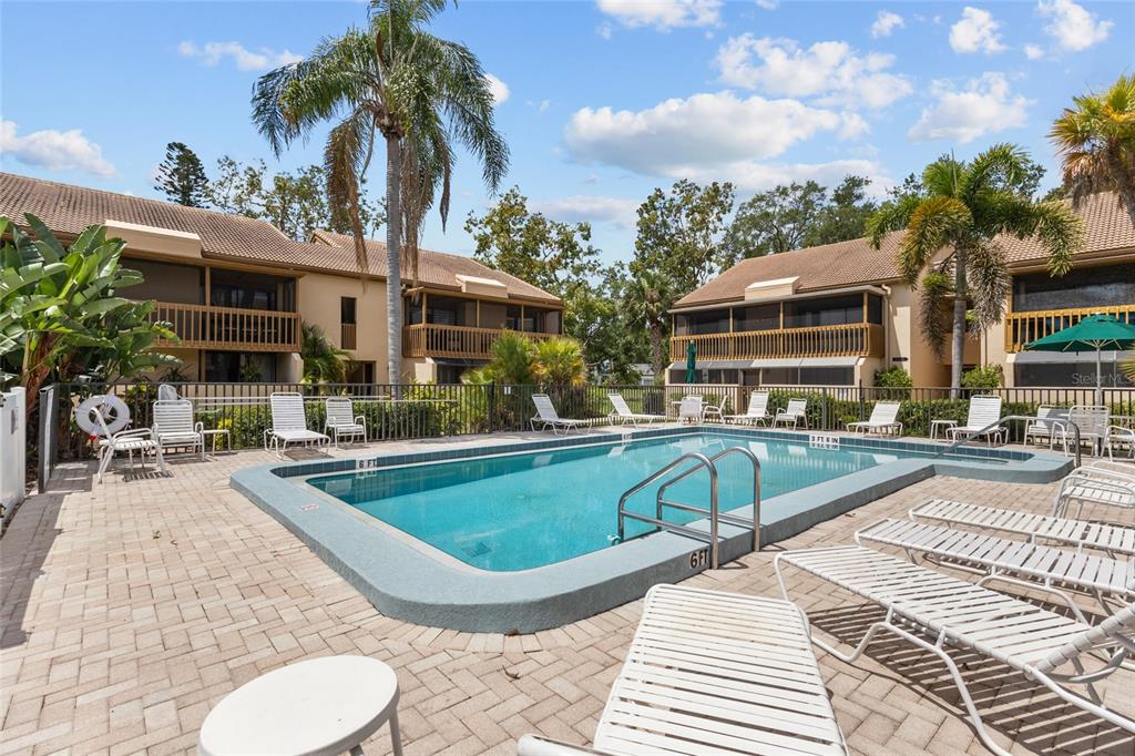 3037 WILLOW GREEN DRIVE UNIT 1