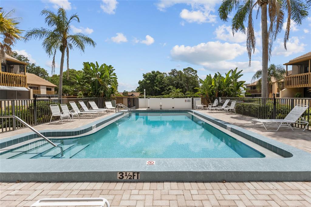 3037 WILLOW GREEN DRIVE UNIT 1