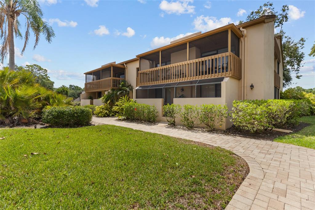 3037 WILLOW GREEN DRIVE UNIT 1