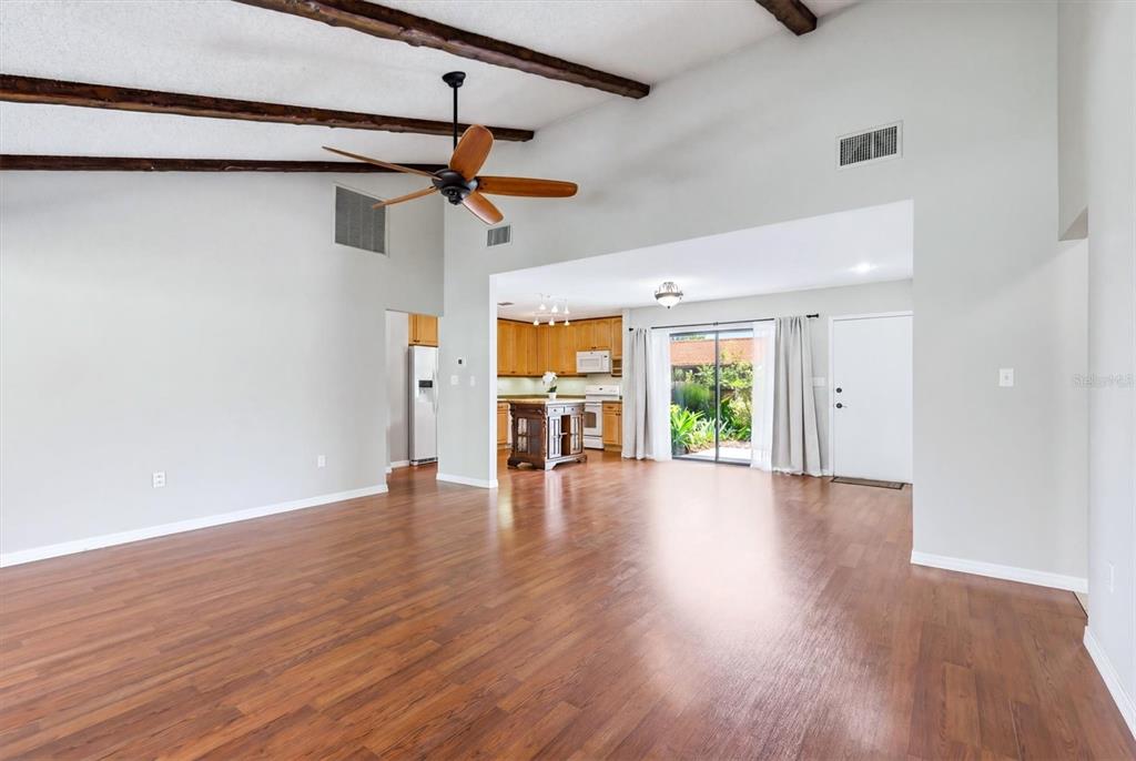 6628 DRAW LANE UNIT 122