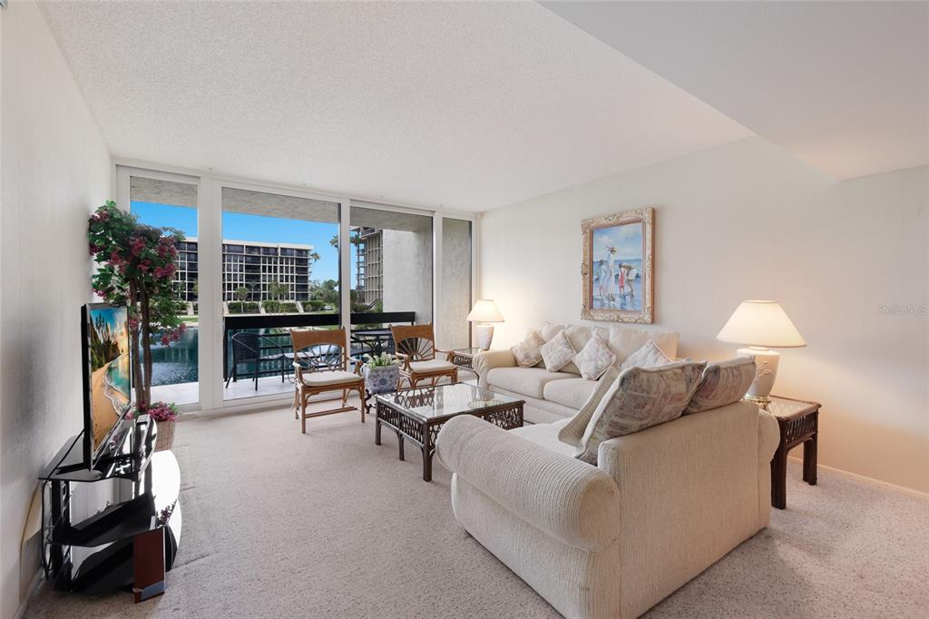 1095 GULF OF MEXICO DRIVE UNIT