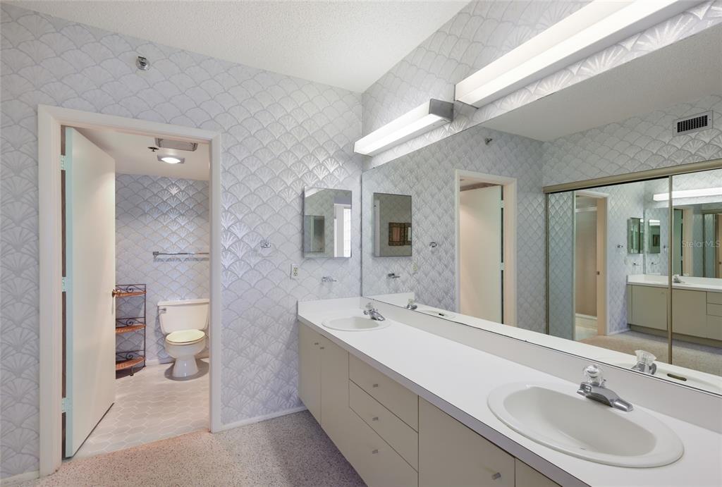 1095 GULF OF MEXICO DRIVE UNIT