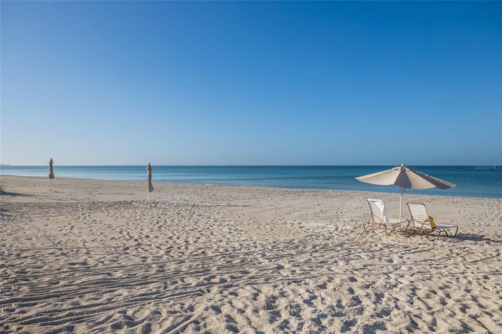 1095 GULF OF MEXICO DRIVE UNIT