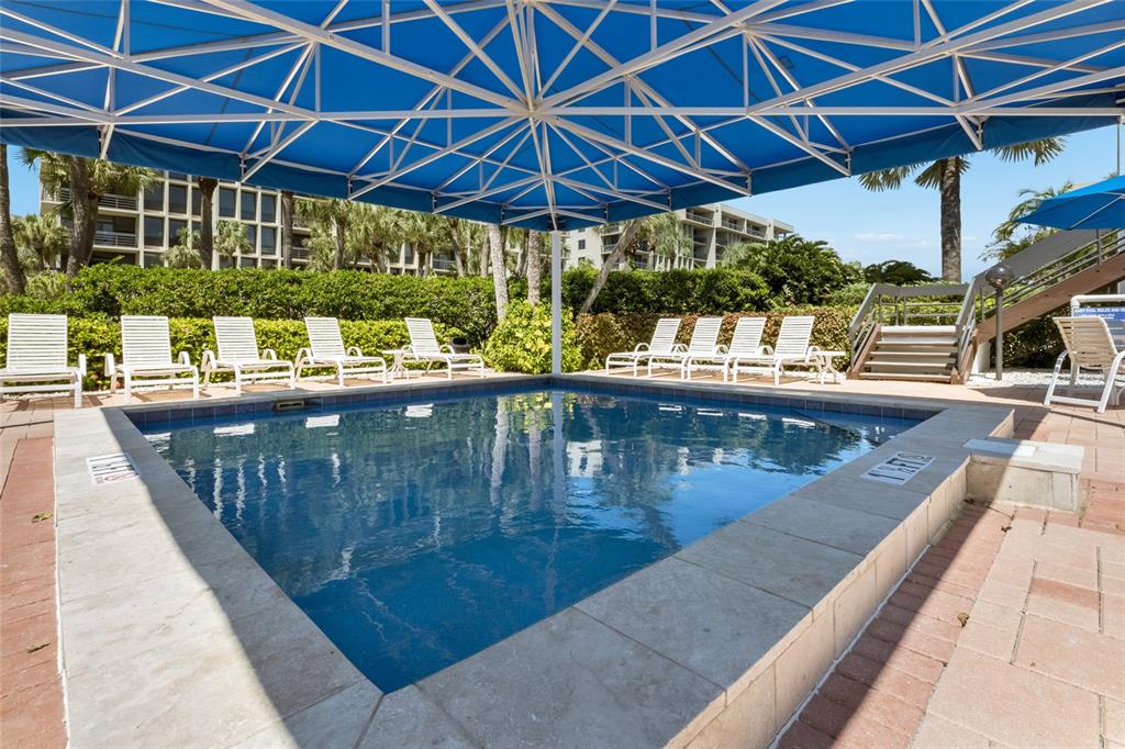 1095 GULF OF MEXICO DRIVE UNIT