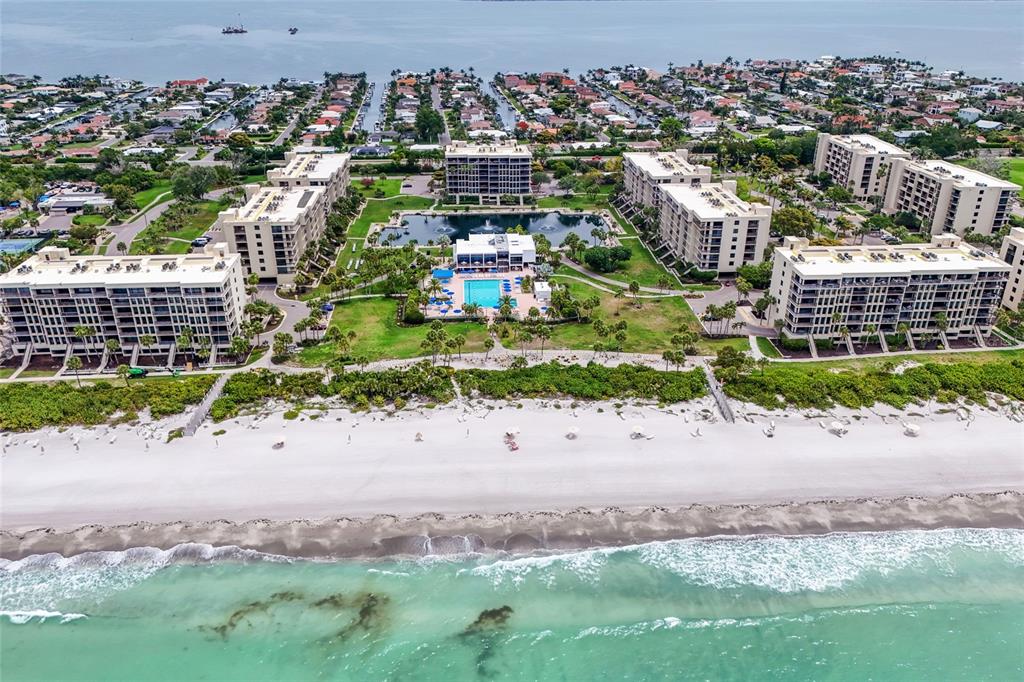 1095 GULF OF MEXICO DRIVE UNIT