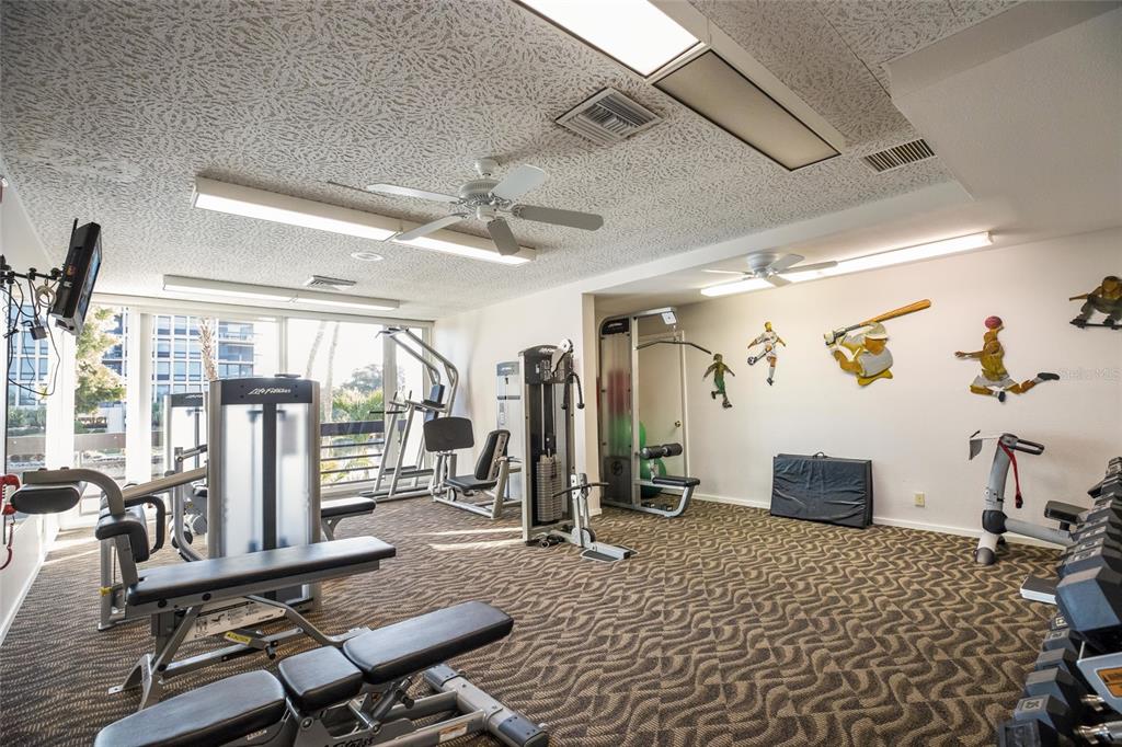 1095 GULF OF MEXICO DRIVE UNIT