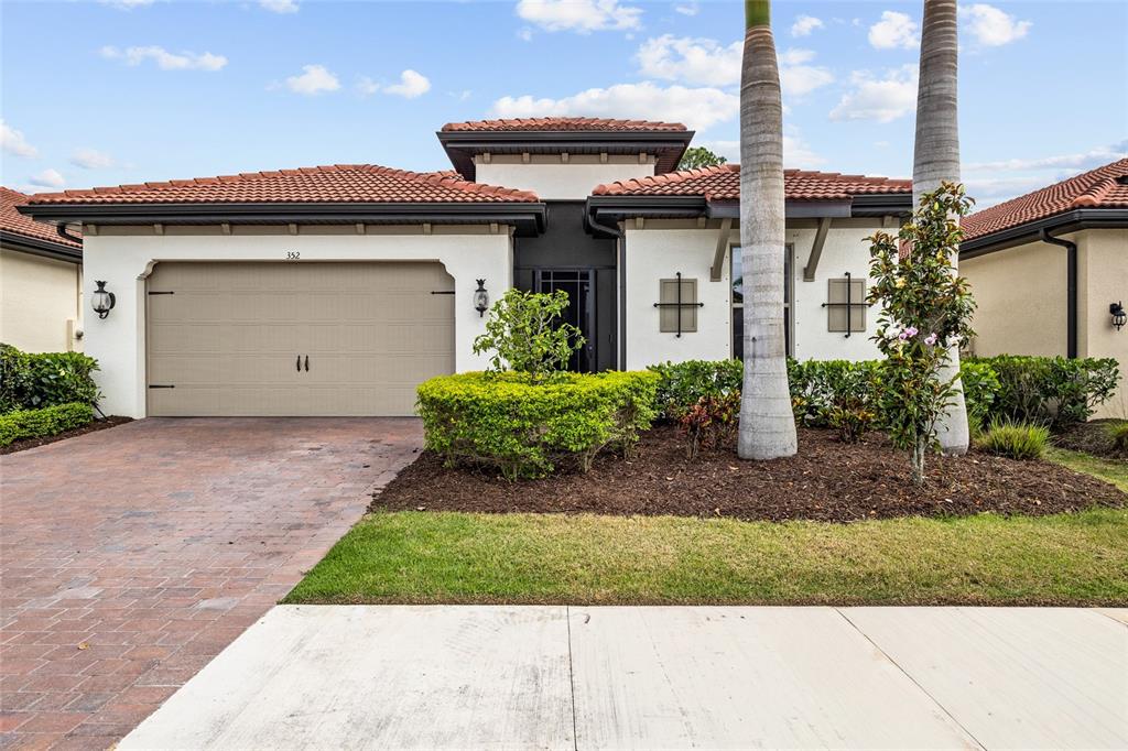 352 TOSCAVILLA BOULEVARD