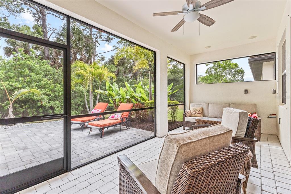 352 TOSCAVILLA BOULEVARD