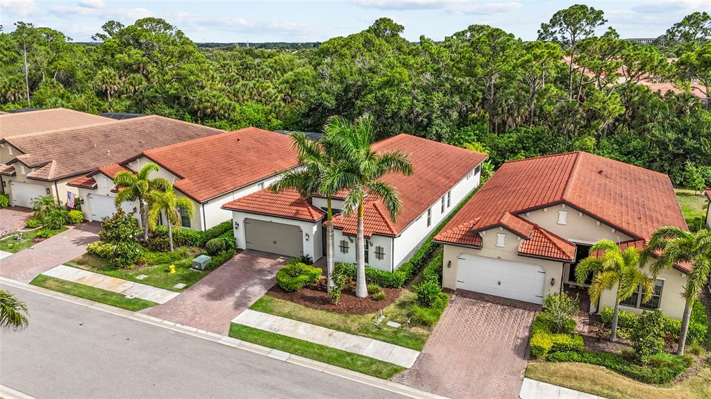 352 TOSCAVILLA BOULEVARD