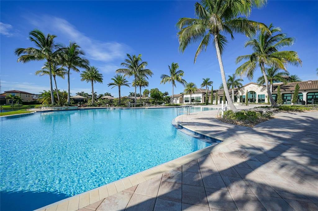 352 TOSCAVILLA BOULEVARD