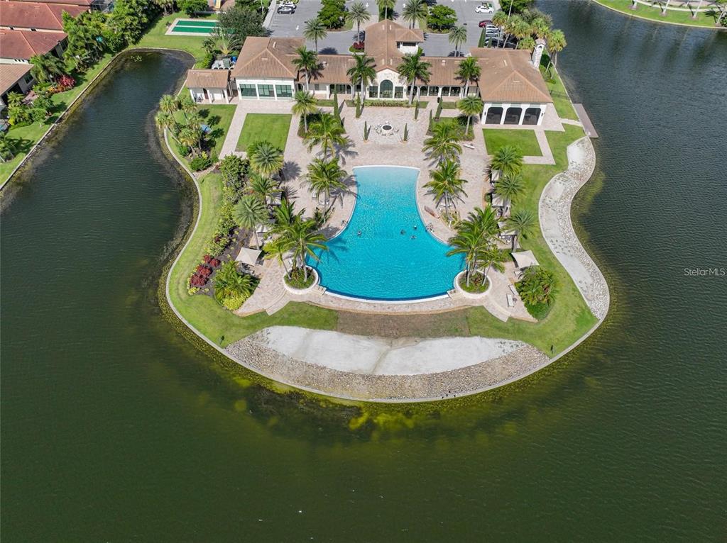 352 TOSCAVILLA BOULEVARD