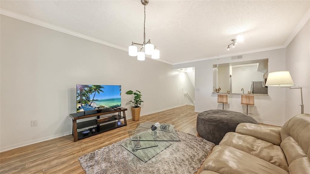 5001 BARALDI CIRCLE UNIT 22-20