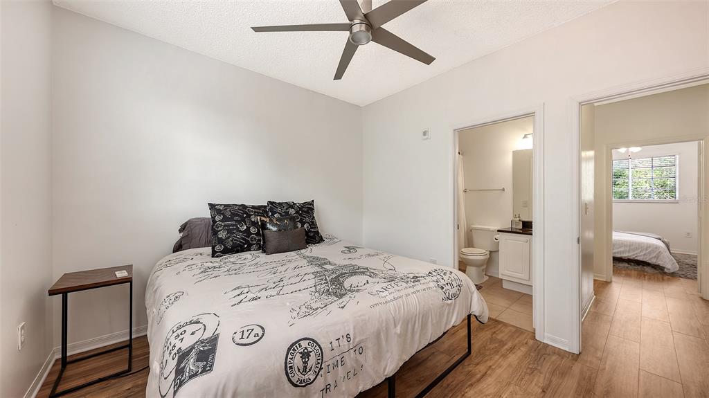 5001 BARALDI CIRCLE UNIT 22-20