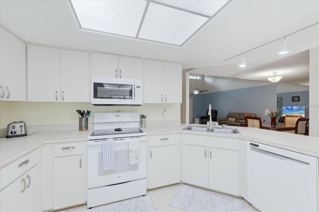 3412 TALLYWOOD CIRCLE UNIT 701