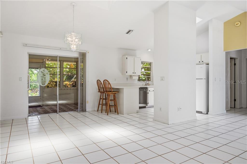 1513 SW 44TH STREET gallery image #12