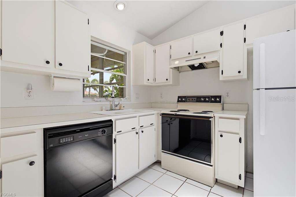 1513 SW 44TH STREET gallery image #16