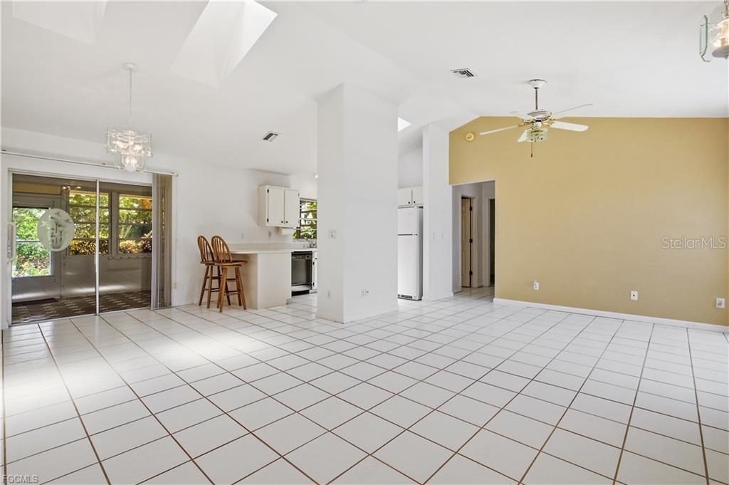 1513 SW 44TH STREET gallery image #17