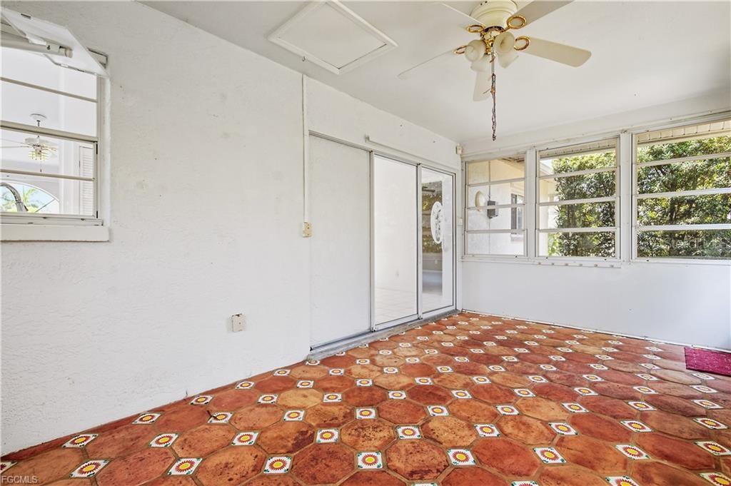 1513 SW 44TH STREET gallery image #31