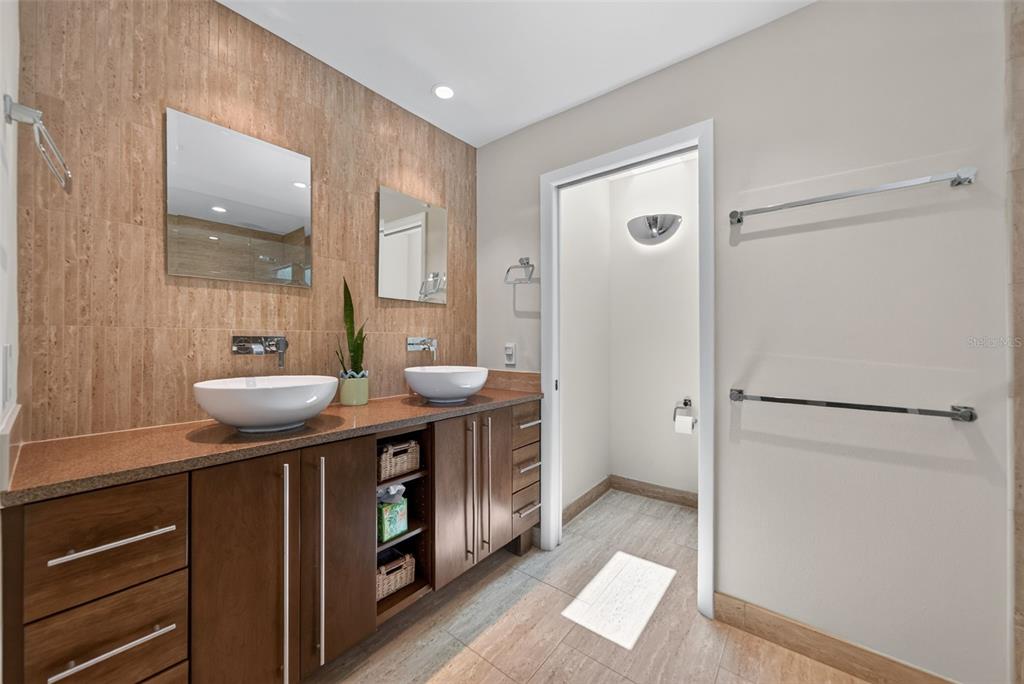 2631 PURITAN TERRACE