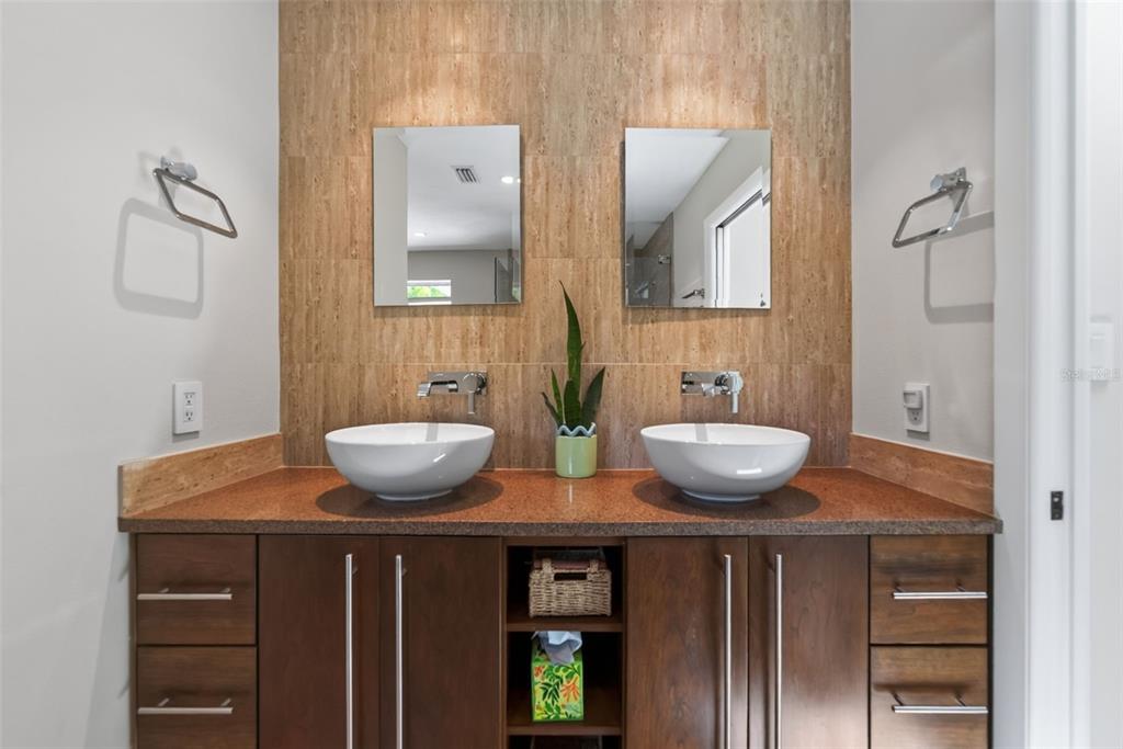 2631 PURITAN TERRACE