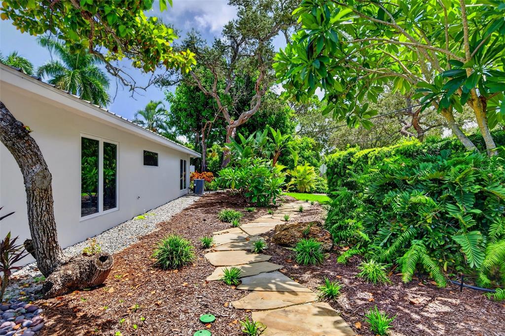 2631 PURITAN TERRACE
