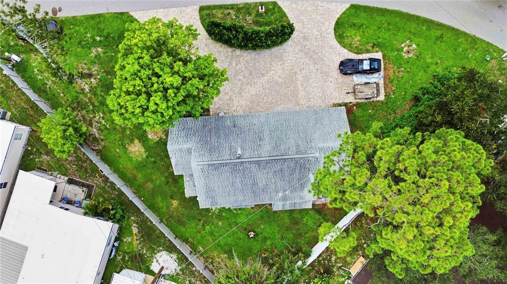 1909 BUCCANEER DRIVE