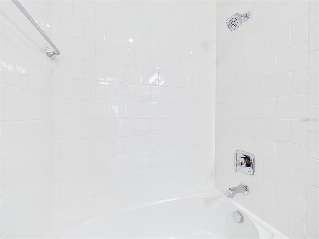 10012 LAKE WALES CIRCLE