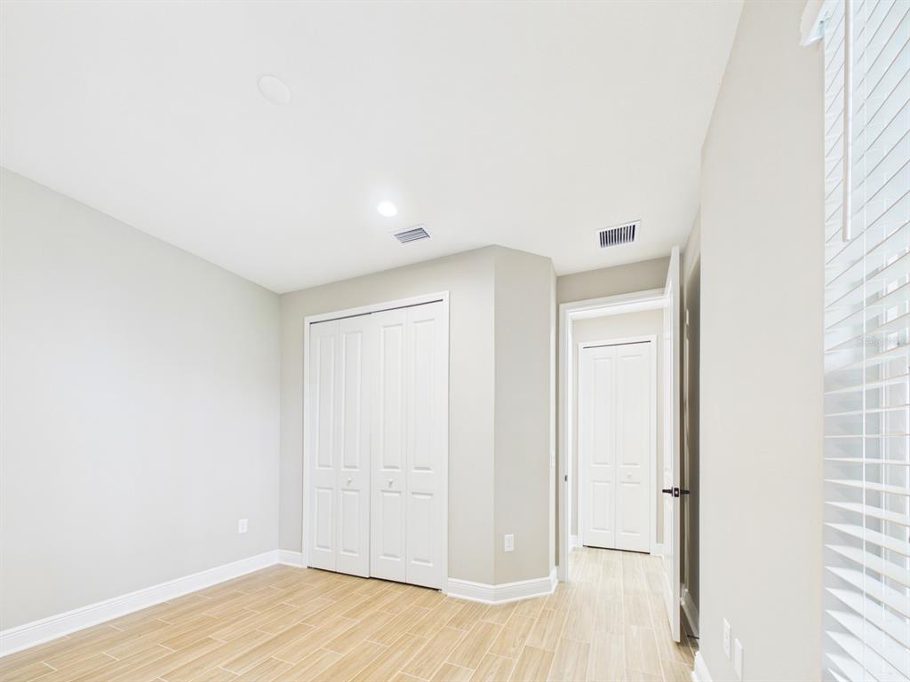10012 LAKE WALES CIRCLE