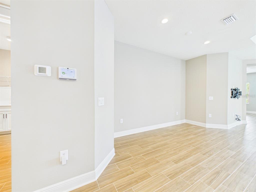 10012 LAKE WALES CIRCLE