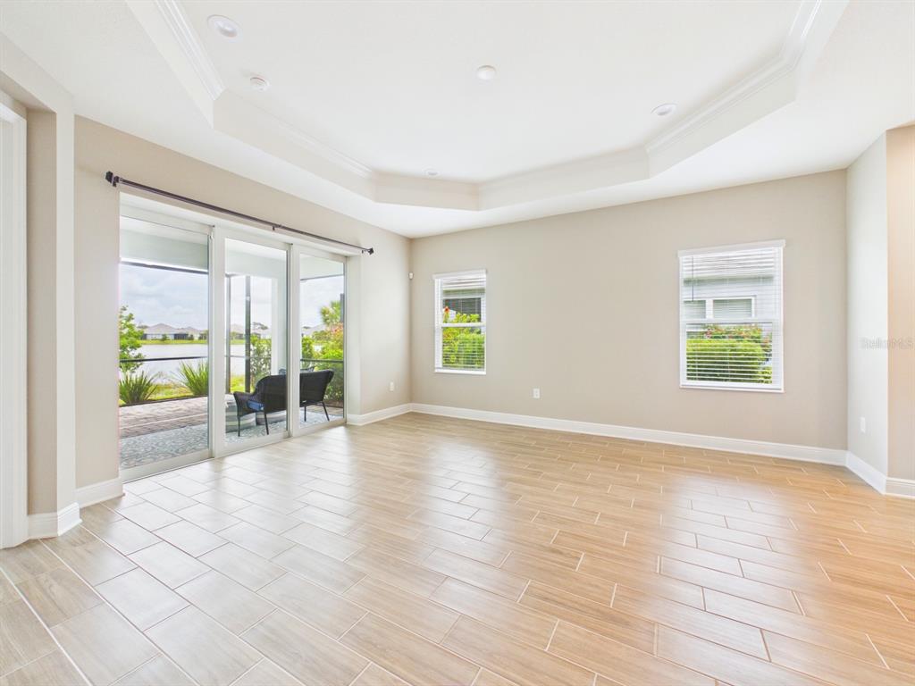 10012 LAKE WALES CIRCLE